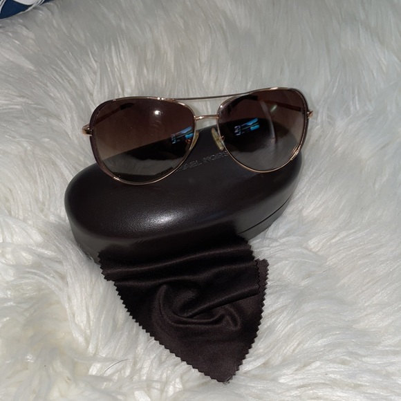 Michael Kors Gold Aviators Sunglasses Women’s - Picture 2 of 5